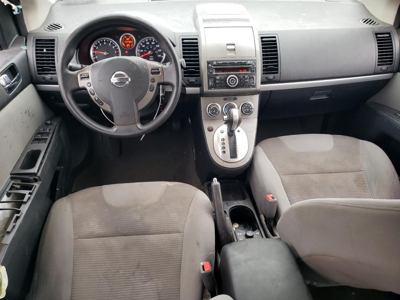 2011 Nissan Sentra - Image 8