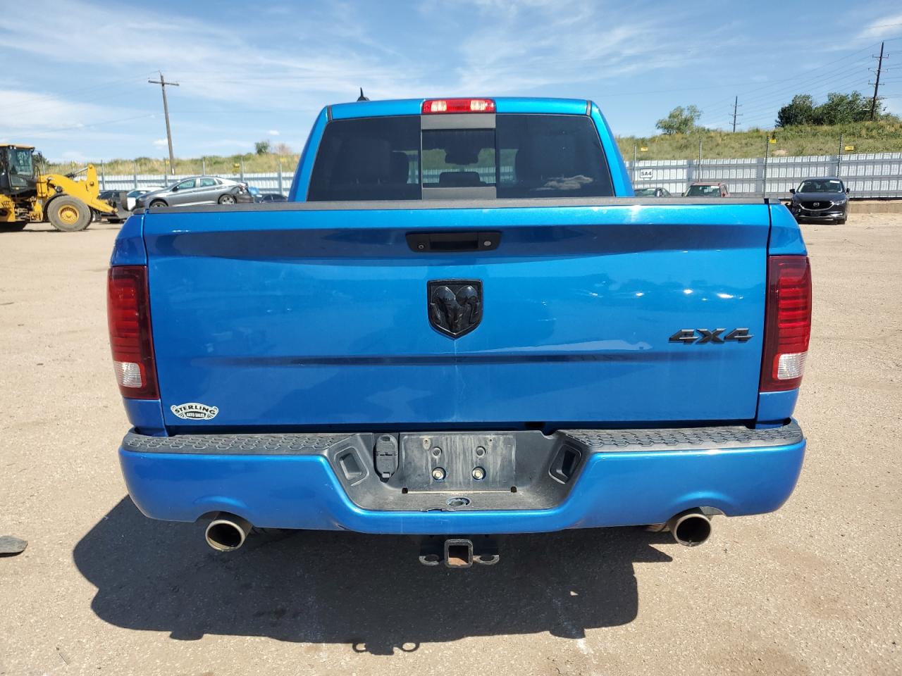 1C6RR7MT3JS223852 2018 Ram 1500 Sport