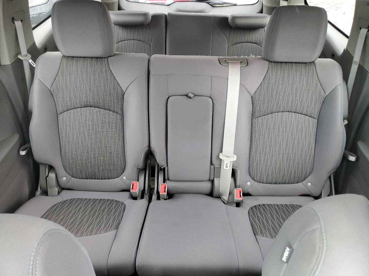 2013 Chevrolet Traverse - Image 10