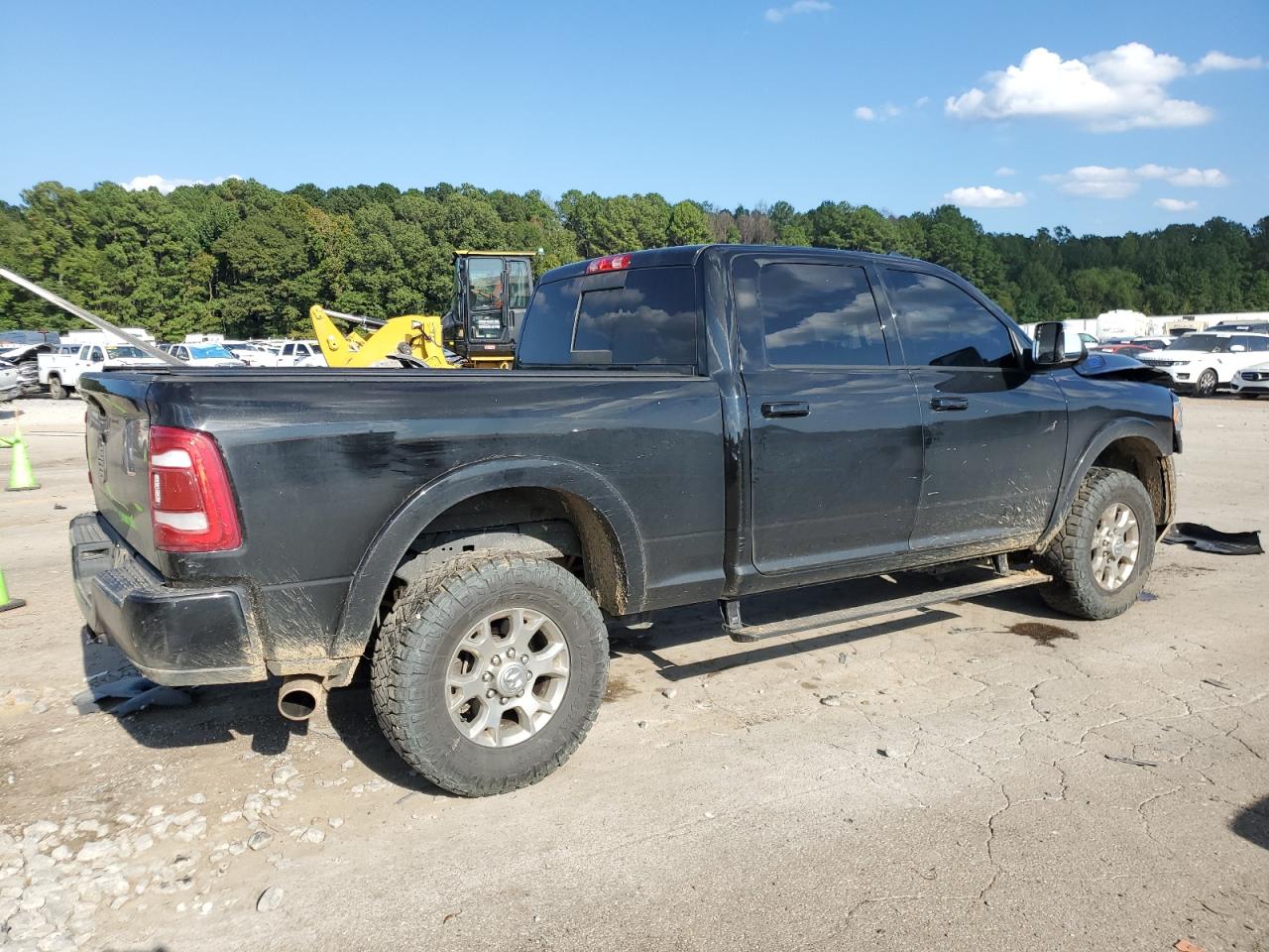 2022 RAM 2500 - Image 3