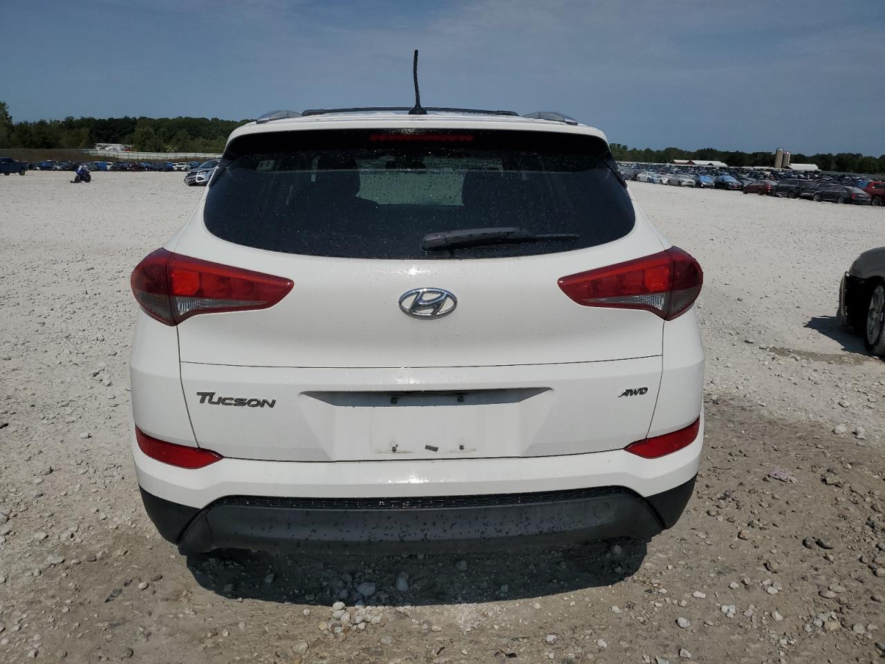 KM8J3CA4XGU246826 2016 Hyundai Tucson Limited