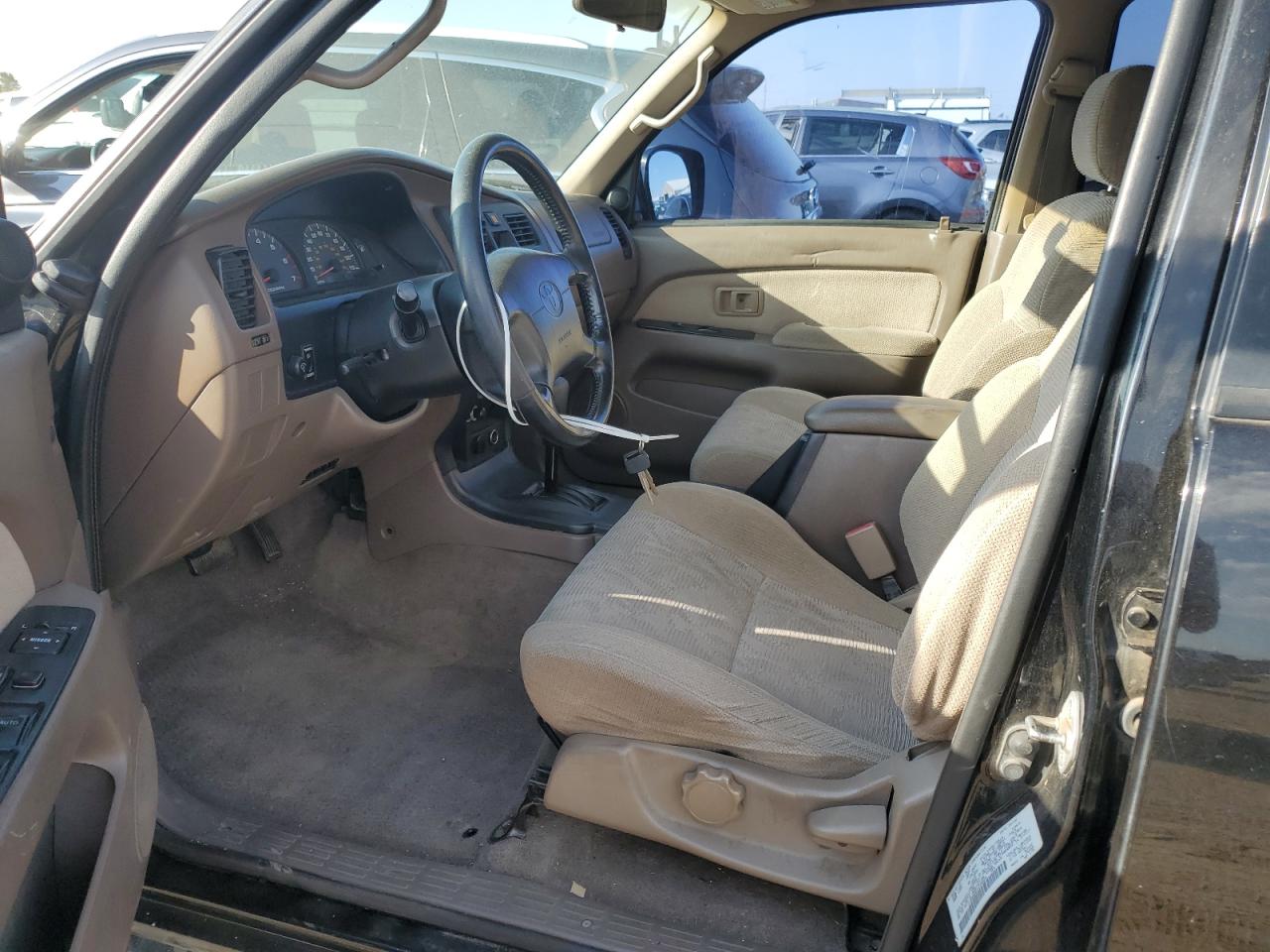 2000 Toyota 4Runner - Image 7