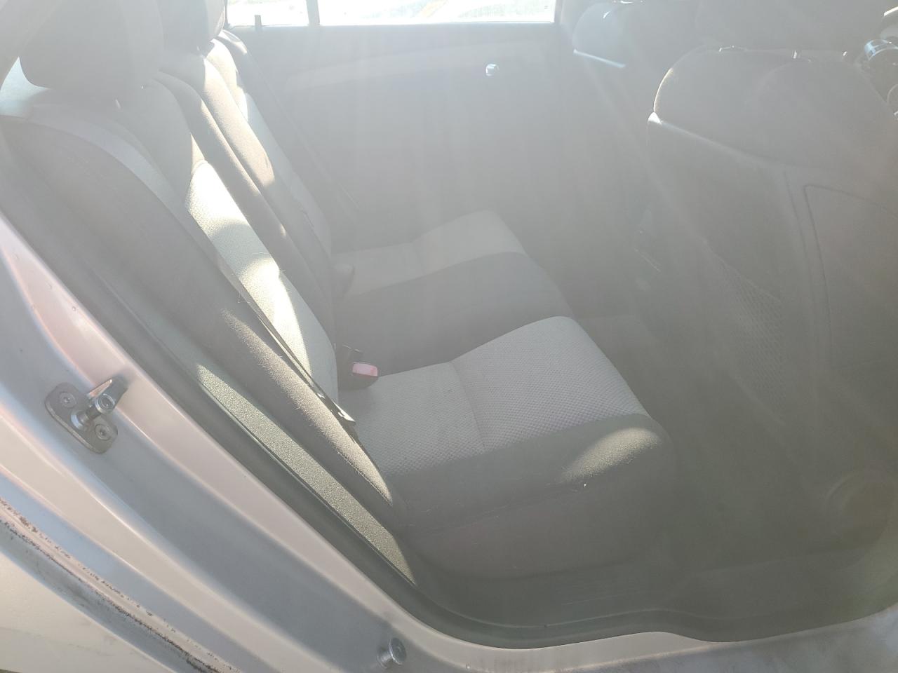 2009 Chevrolet Malibu - Image 10