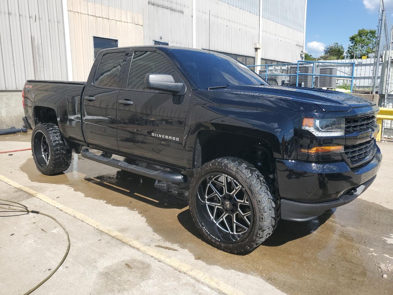 2016 Chevrolet Silverado - Image 4