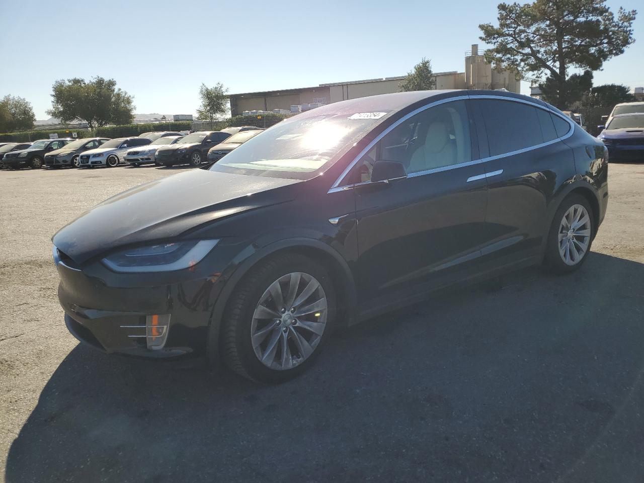 5YJXCAE22JF136736 2018 TESLA MODEL X - Image 1