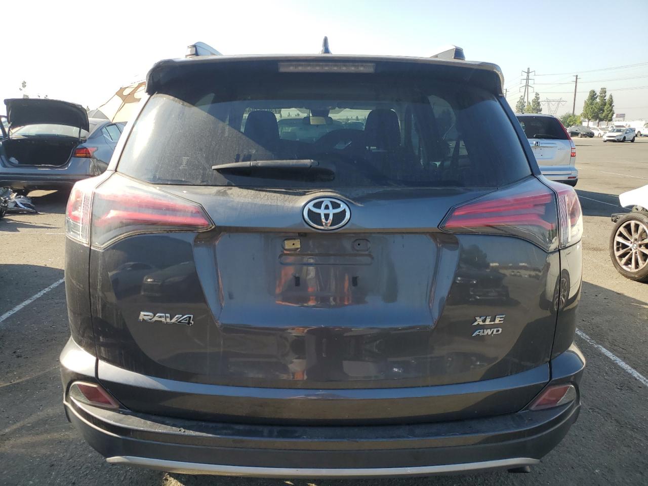 2018 Toyota Rav4 Adventure VIN: JTMRFREV8JJ233179 Lot: 73015284