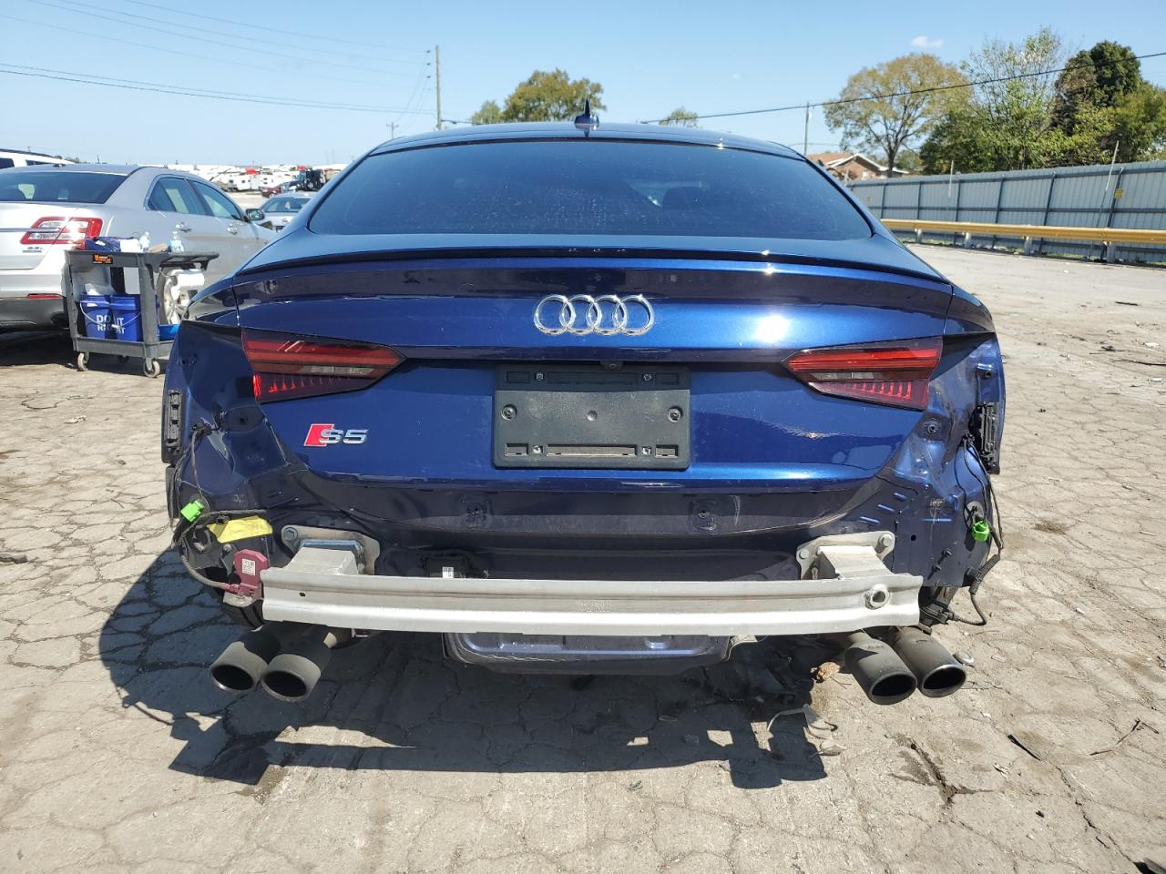 WAUC4CF58JA037327 2018 Audi S5 Prestige