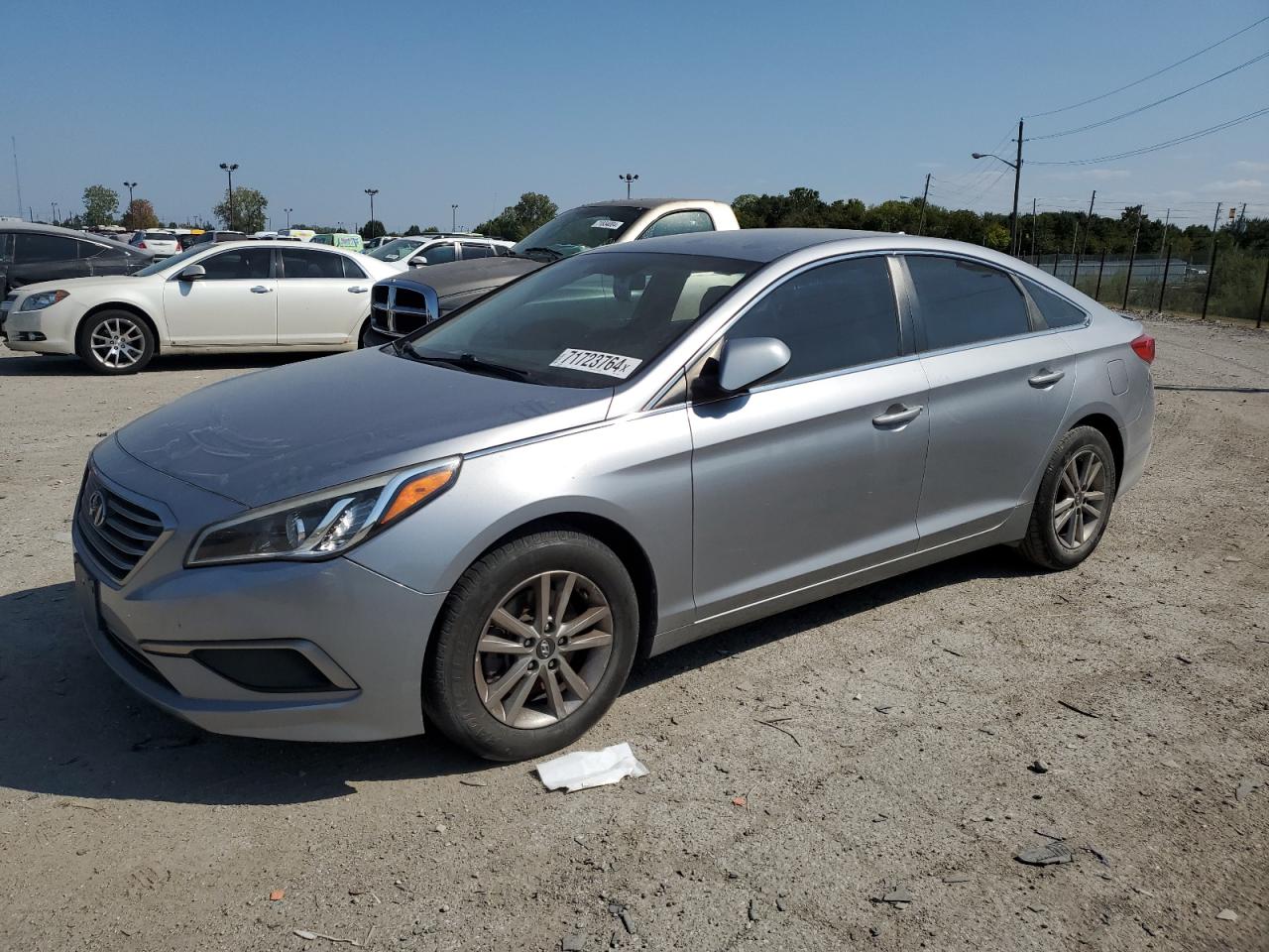 5NPE24AF0GH404665 2016 HYUNDAI SONATA - Image 1