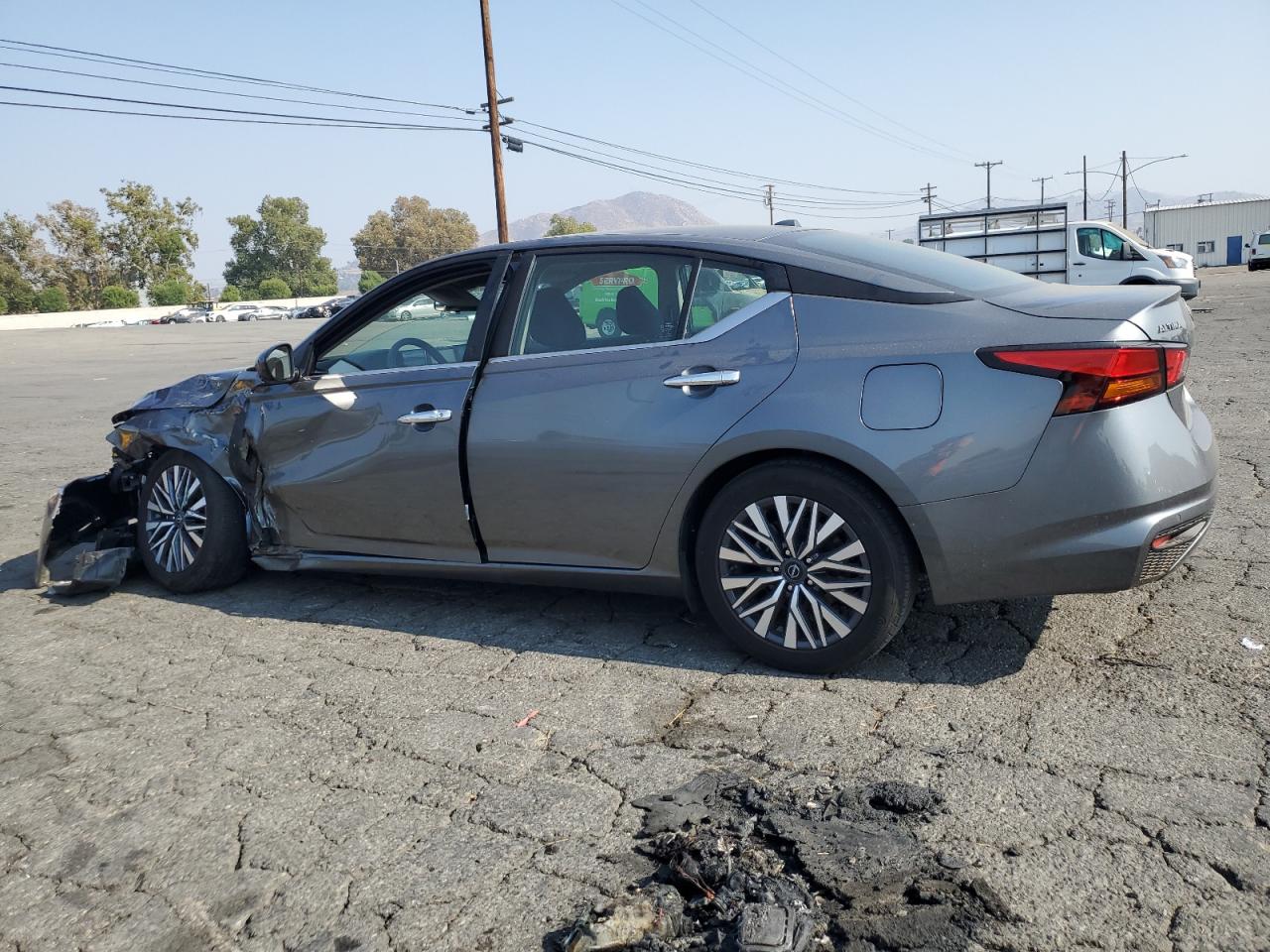 1N4BL4DV5PN384809 2023 NISSAN ALTIMA - Image 2