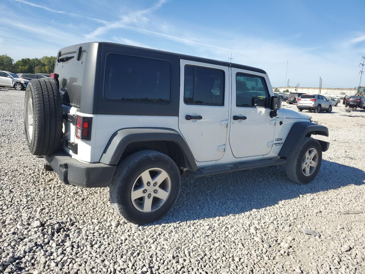 2014 Jeep Wrangler Unlimited Sport VIN: 1C4HJWDG6EL208268 Lot: 69096394