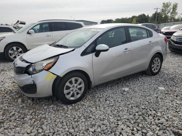 Sedans KIA RIO 2013 Srebrny