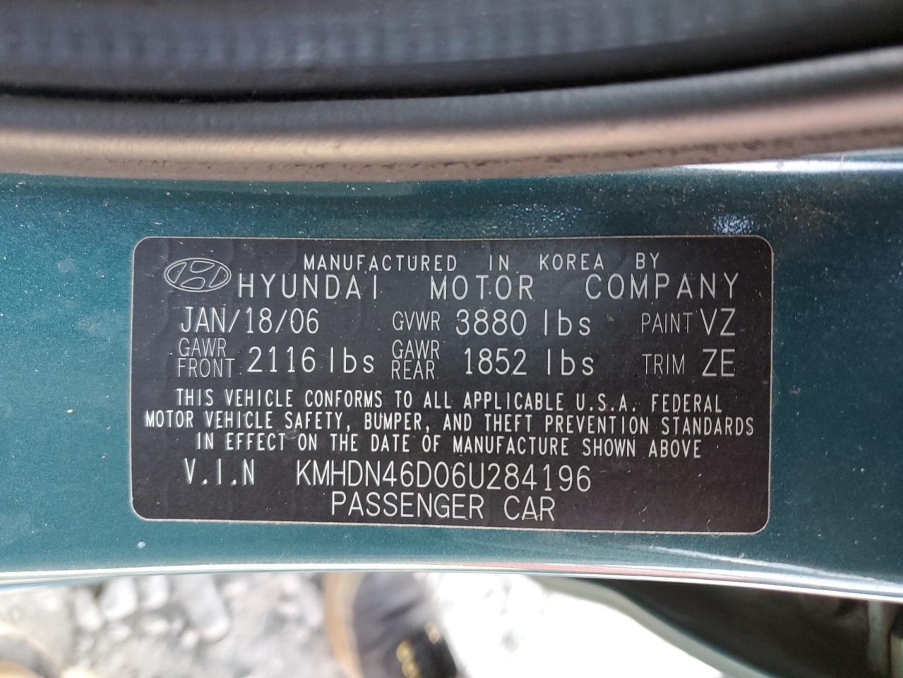 2006 Hyundai Elantra - Image 12