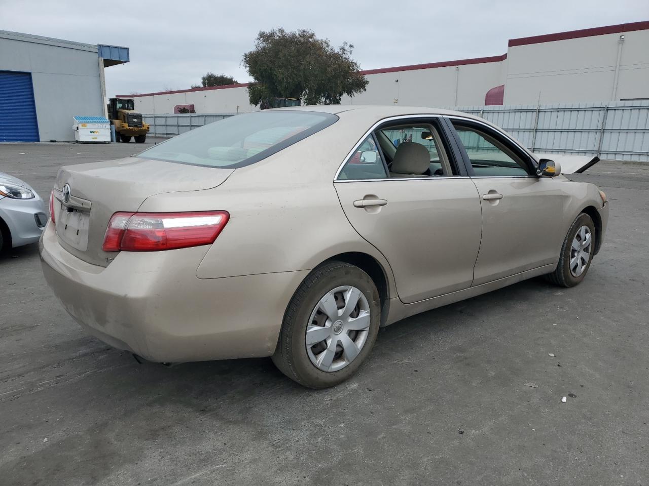 2007 Toyota Camry Ce VIN: 4T1BE46K47U015481 Lot: 72847774