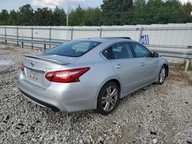  NISSAN ALTIMA 2017 Srebrny