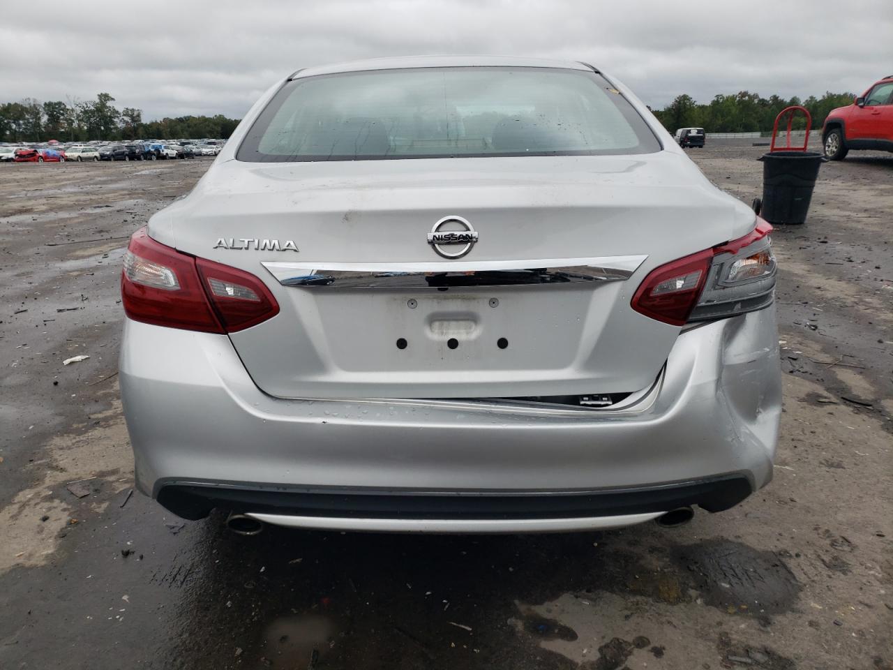 2018 Nissan Altima - Image 6