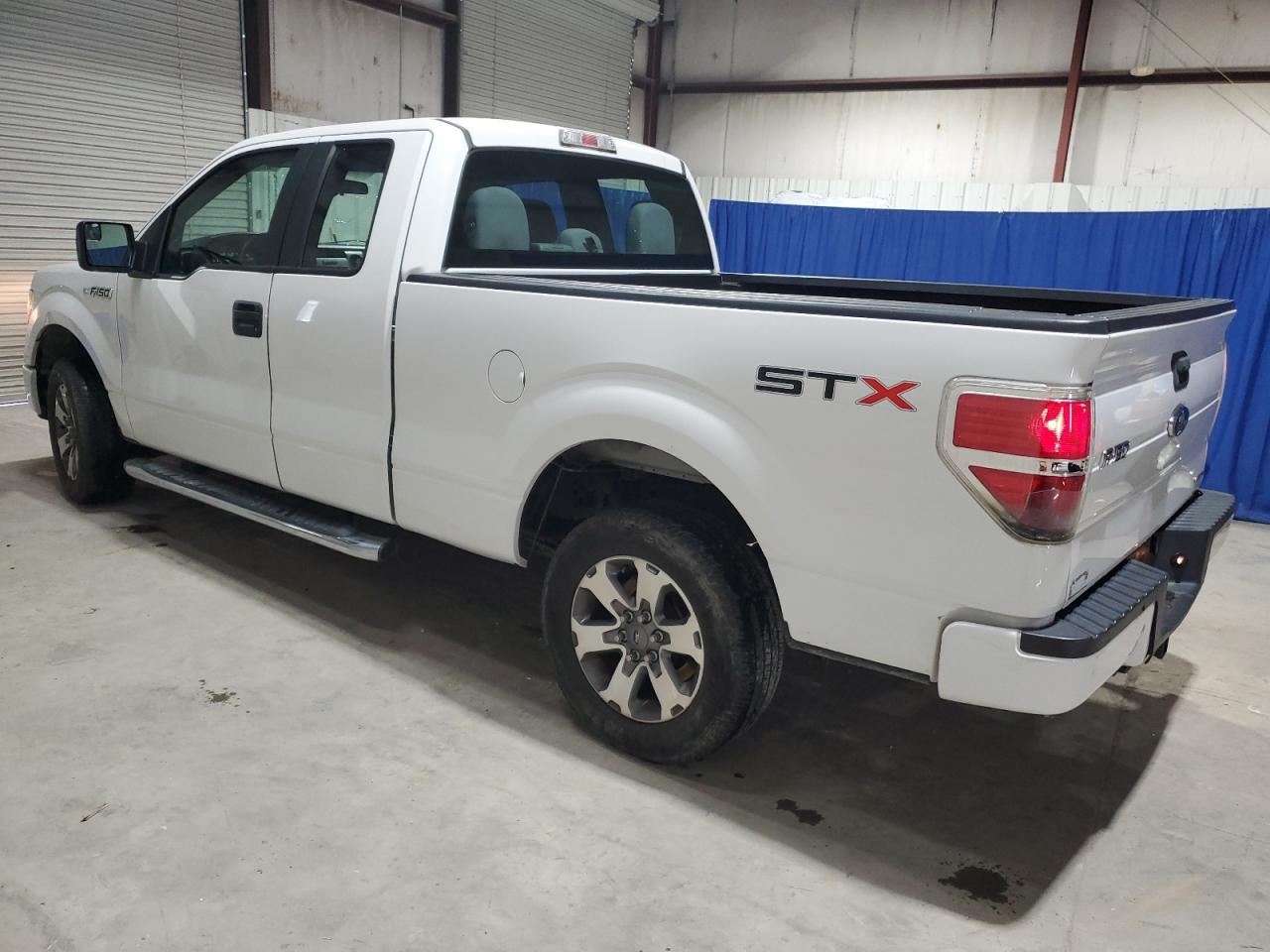 2013 Ford F-150 - Image 2