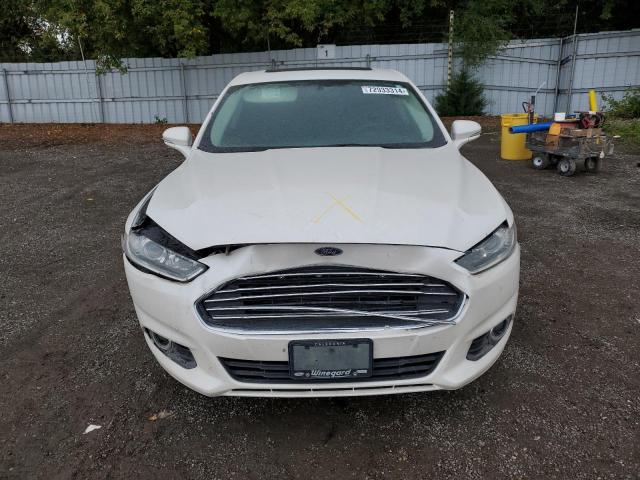  FORD FUSION 2016 Белы