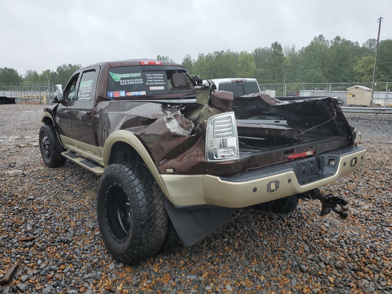 2014 RAM 3500 - Image 2
