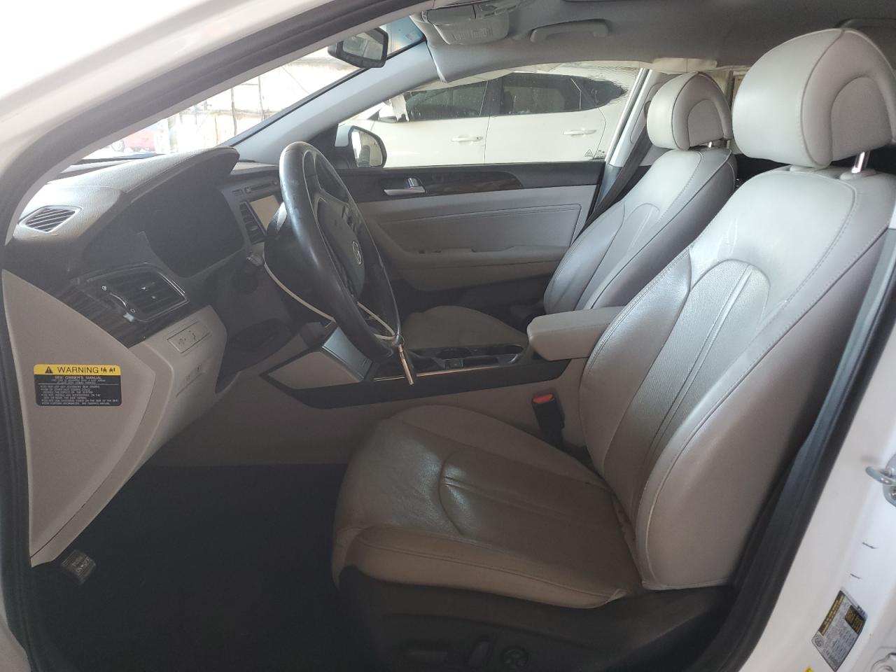 2017 Hyundai Sonata - Image 7