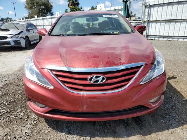  HYUNDAI SONATA 2013 Czerwony