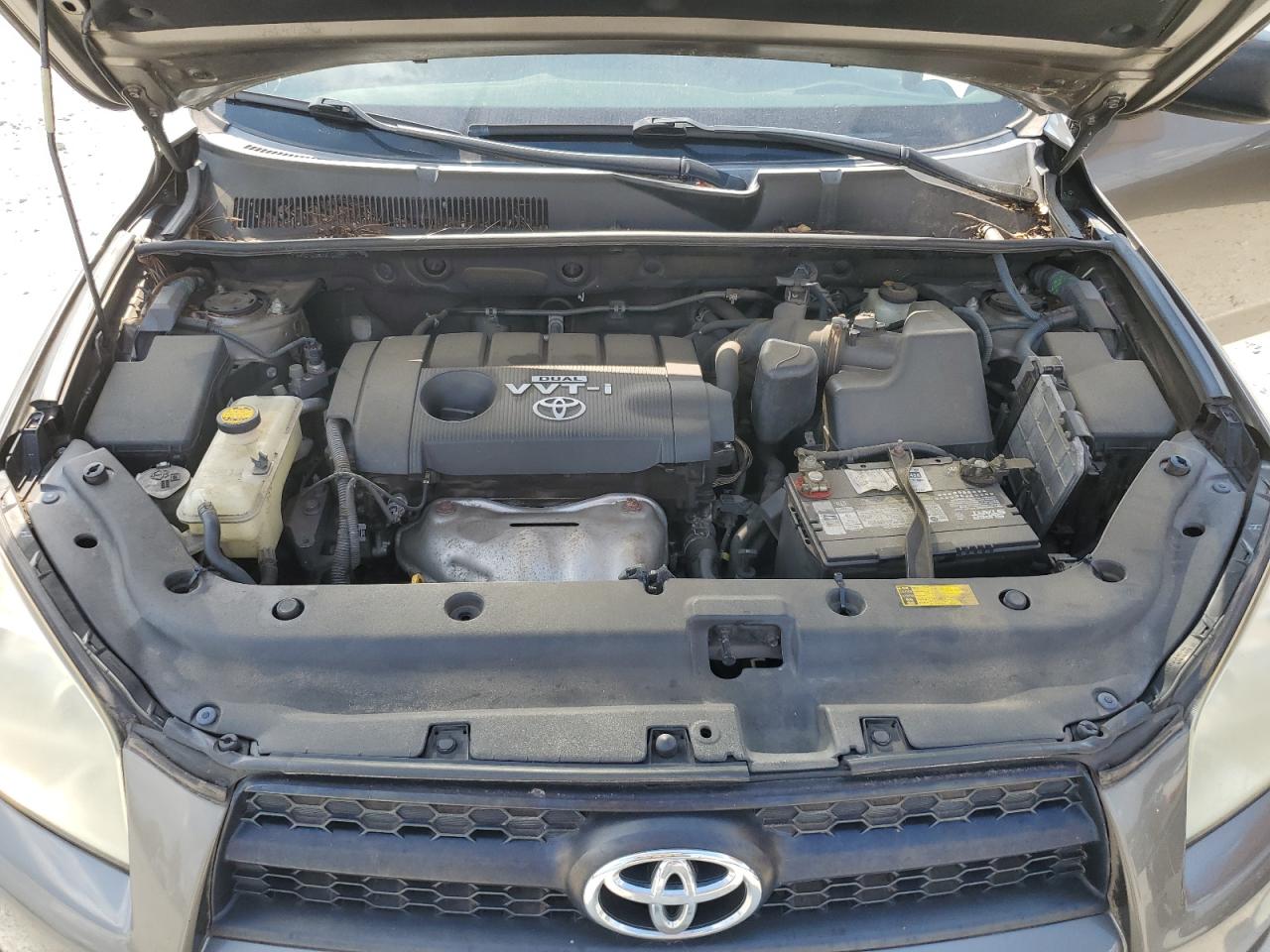 JTMZF33V19D013585 2009 Toyota Rav4