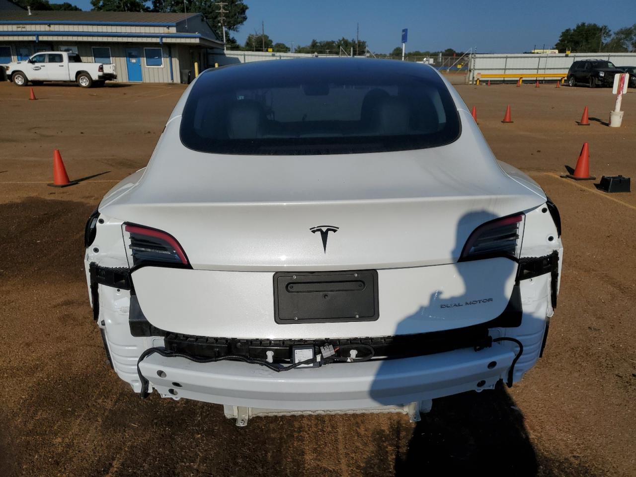 5YJ3E1EB5PF621339 2023 Tesla Model 3