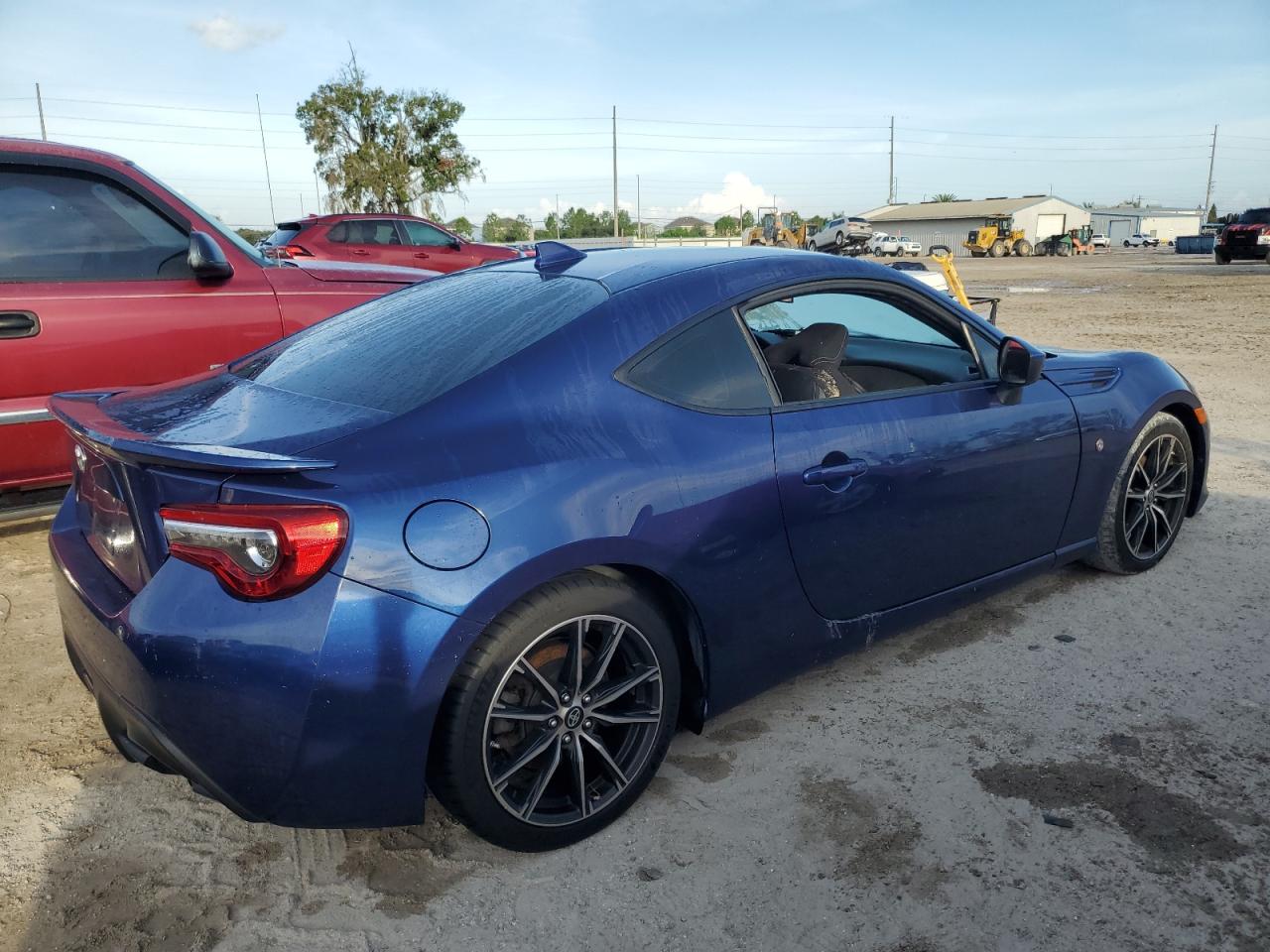 VIN JF1ZNAA15H8703473 2017 TOYOTA 86 no.3