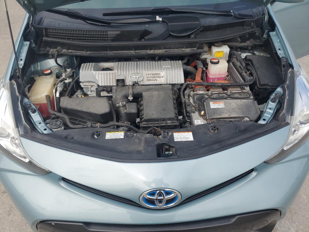 JTDZN3EU2HJ056985 2017 Toyota Prius V