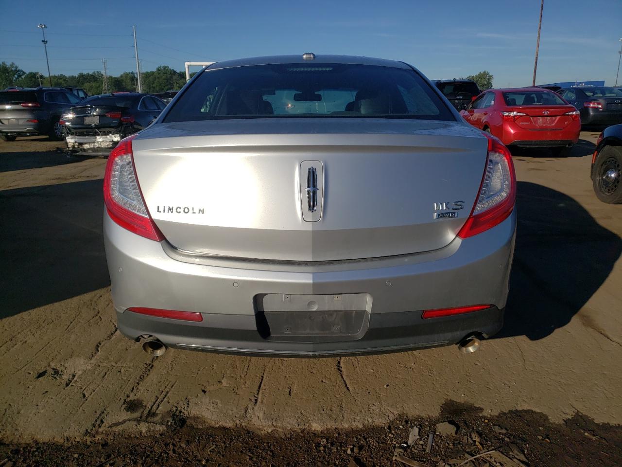 2013 Lincoln Mks VIN: 1LNHL9EK8DG617695 Lot: 69673364