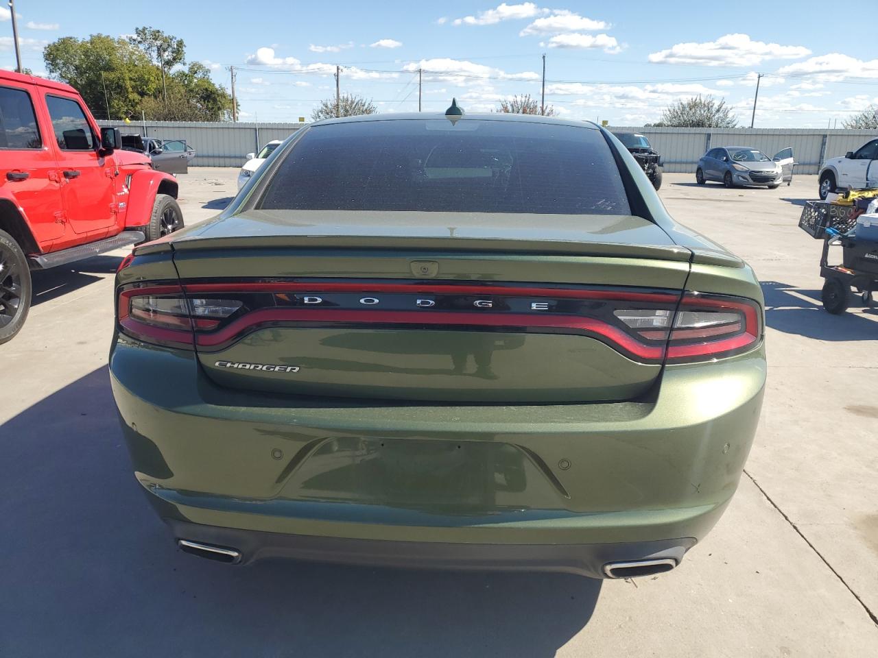 2019 Dodge Charger Sxt VIN: 2C3CDXBG7KH573016 Lot: 71875854