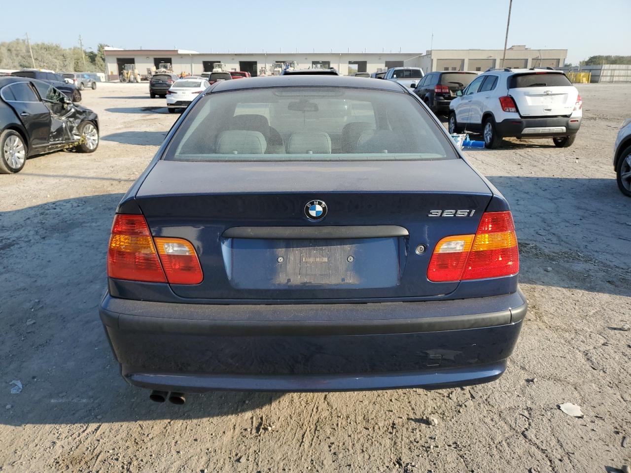 2003 BMW 325 I VIN: WBAET37443NJ33856 Lot: 71412594