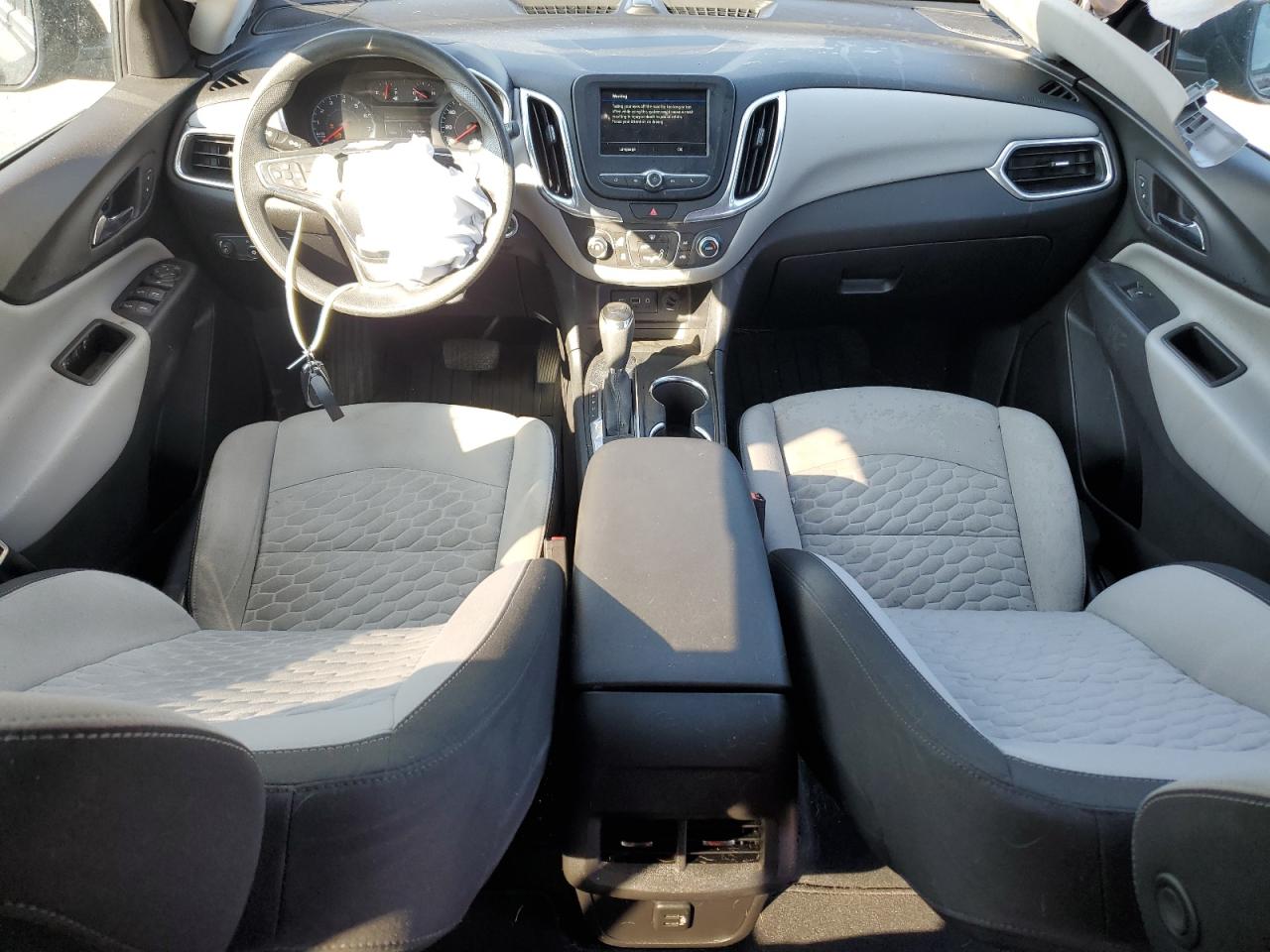 3GNAXHEV4KL125812 2019 Chevrolet Equinox Ls