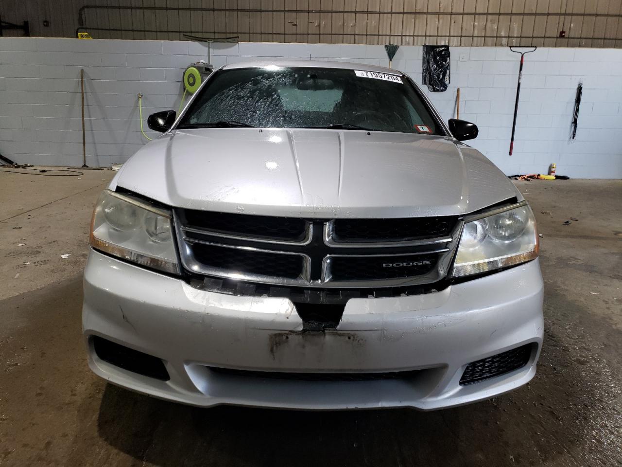 2011 Dodge Avenger - Image 5