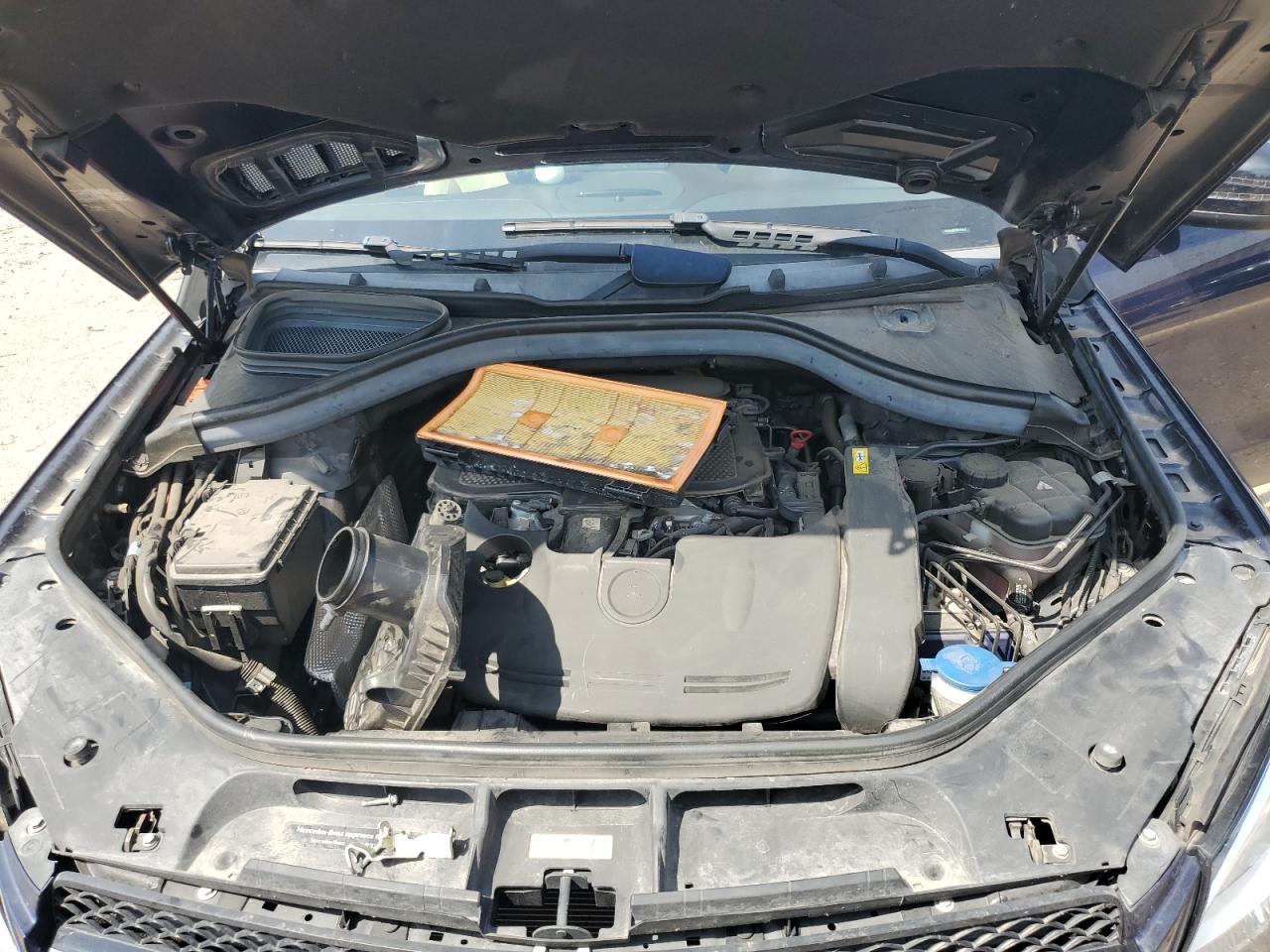 2018 Mercedes-Benz GLE - Image 14
