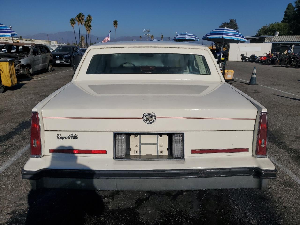 1986 Cadillac Deville Base VIN: 1G6CD4785G4323082 Lot: 73018524