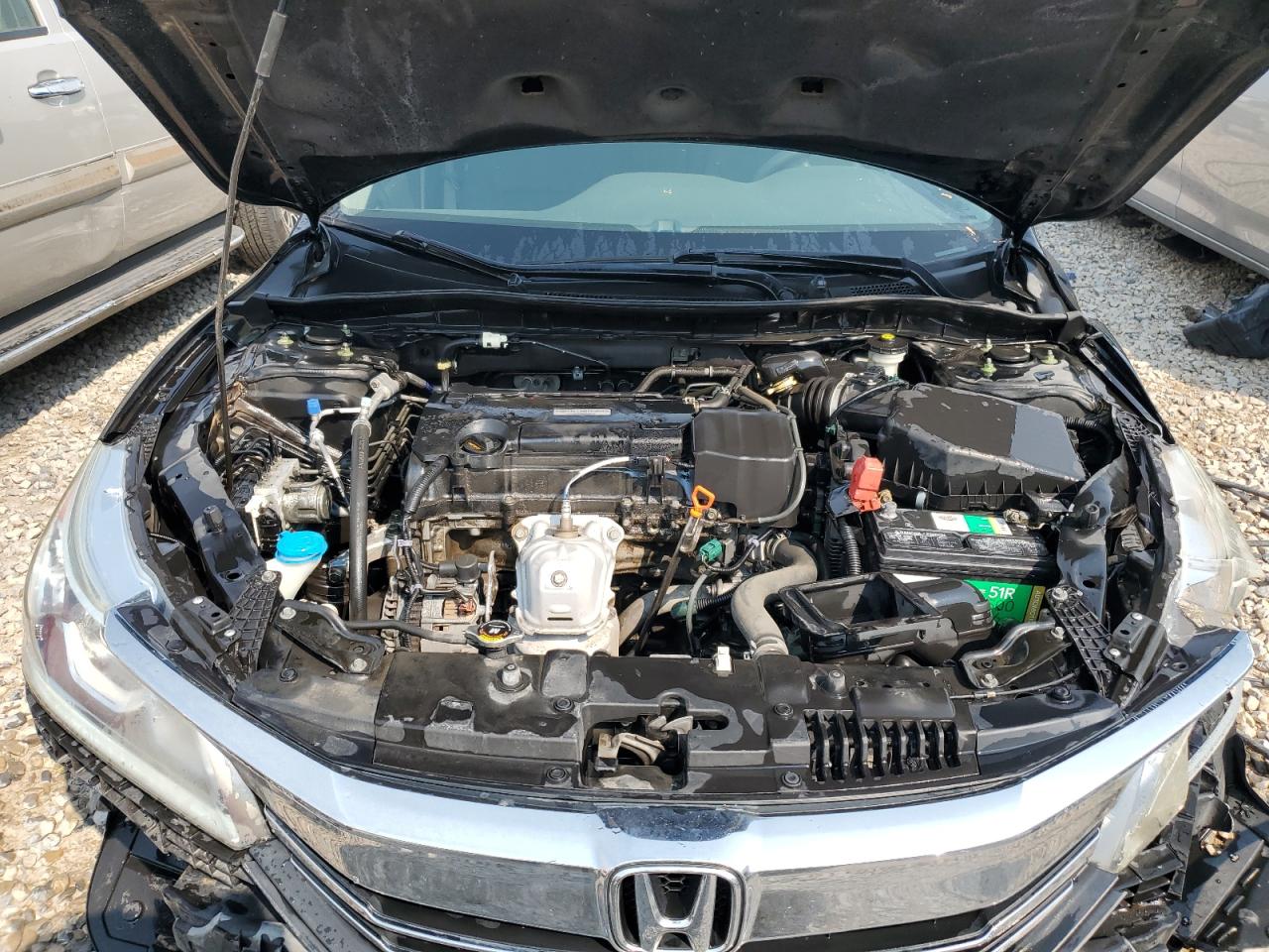 1HGCR2F33GA131252 2016 Honda Accord Lx