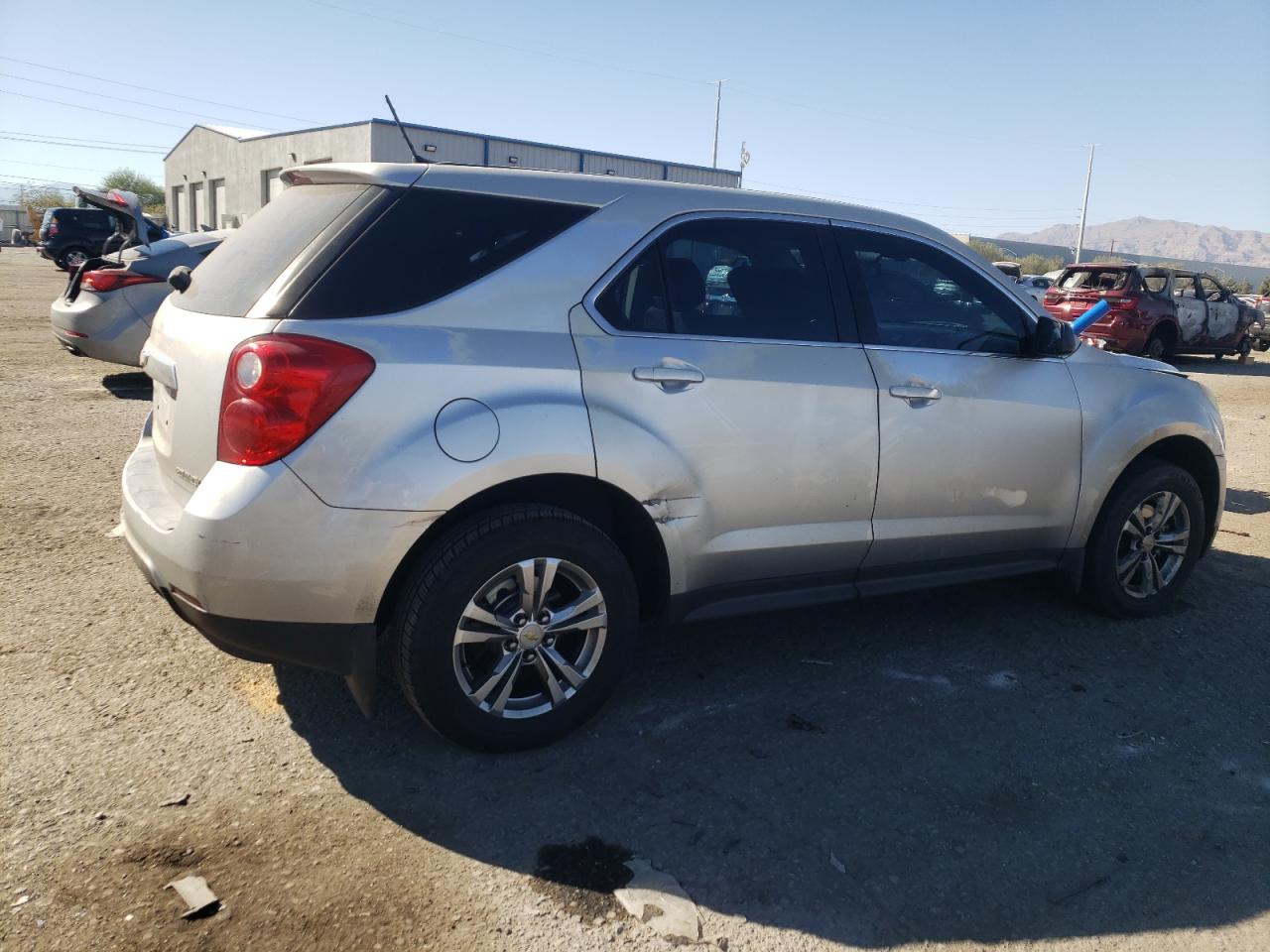 2010 Chevrolet Equinox - Image 3