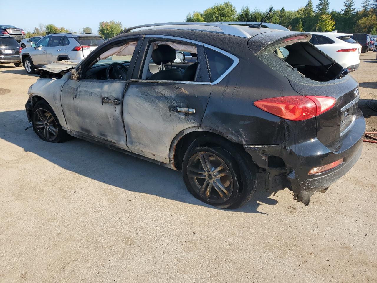2015 Infiniti QX50 - Image 2
