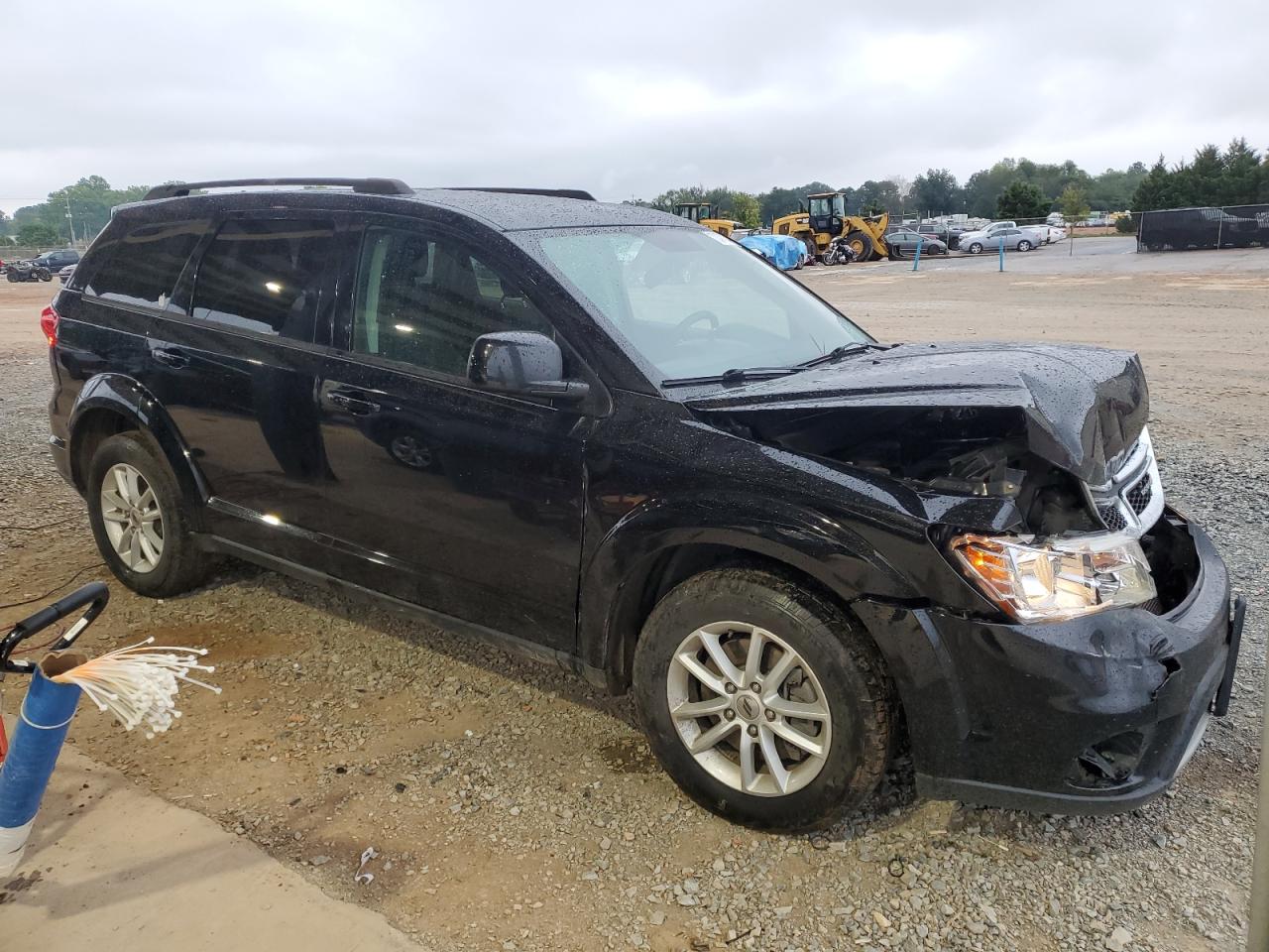 VIN 3C4PDCBG2JT324778 2018 DODGE JOURNEY no.4