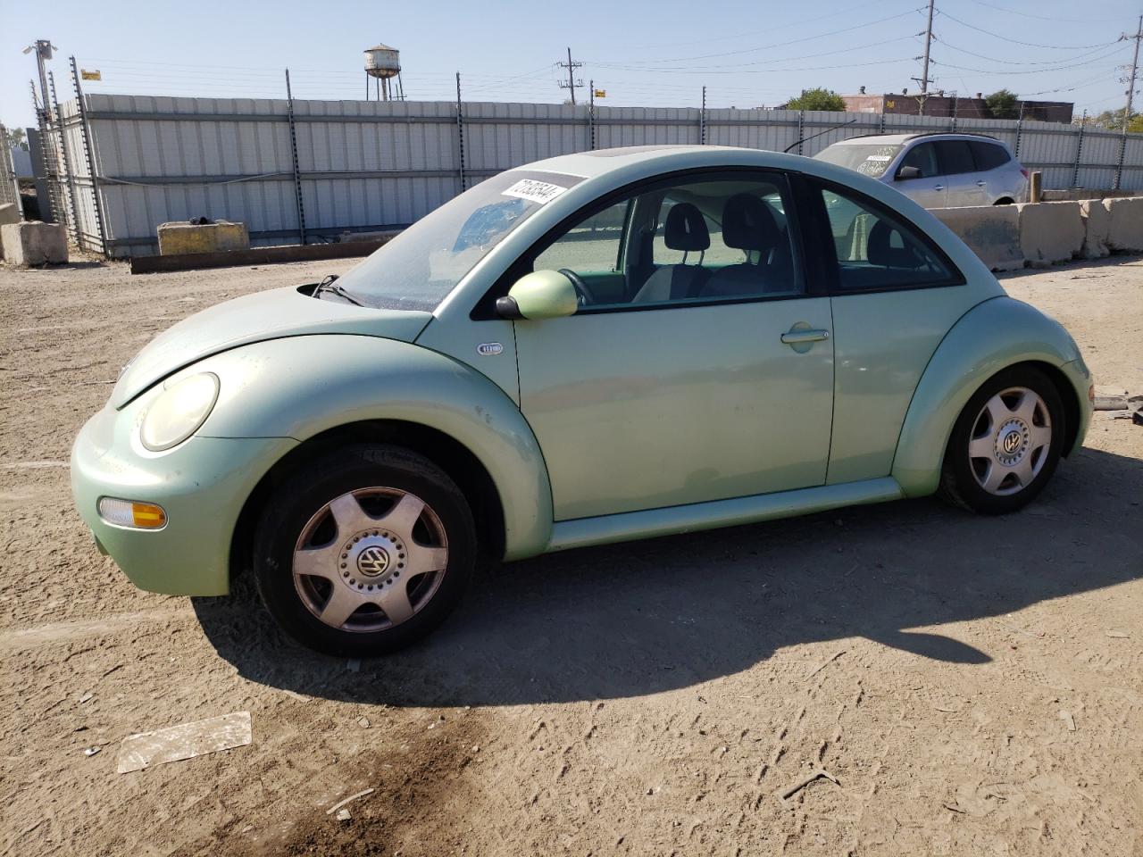 2001 Volkswagen Beetle - Image 1