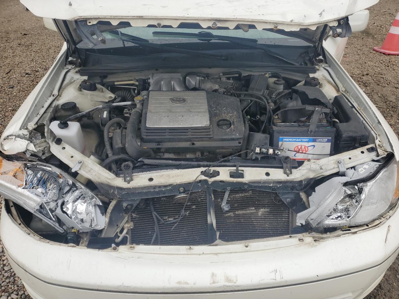 4T1BF28B5YU111068 2000 Toyota Avalon Xl