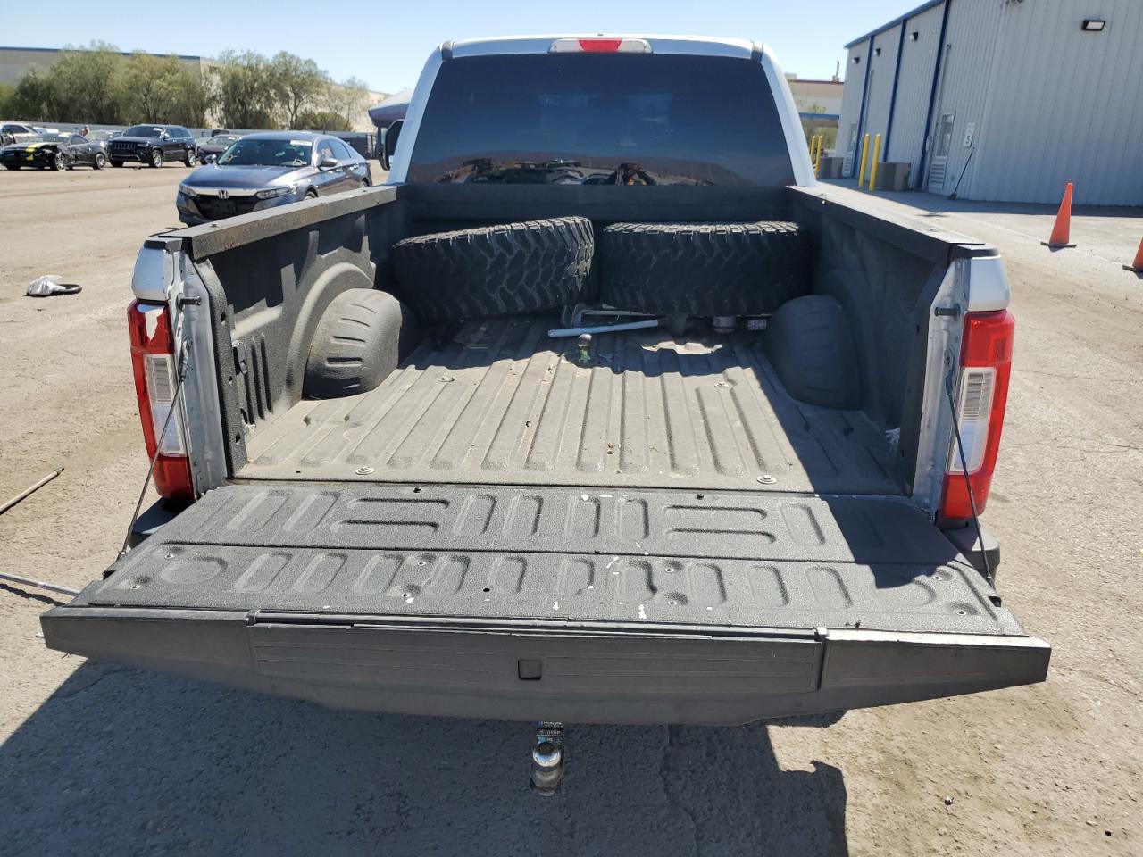 2018 Ford F250 Super Duty VIN: 1FT7X2B63JEC63269 Lot: 68219195