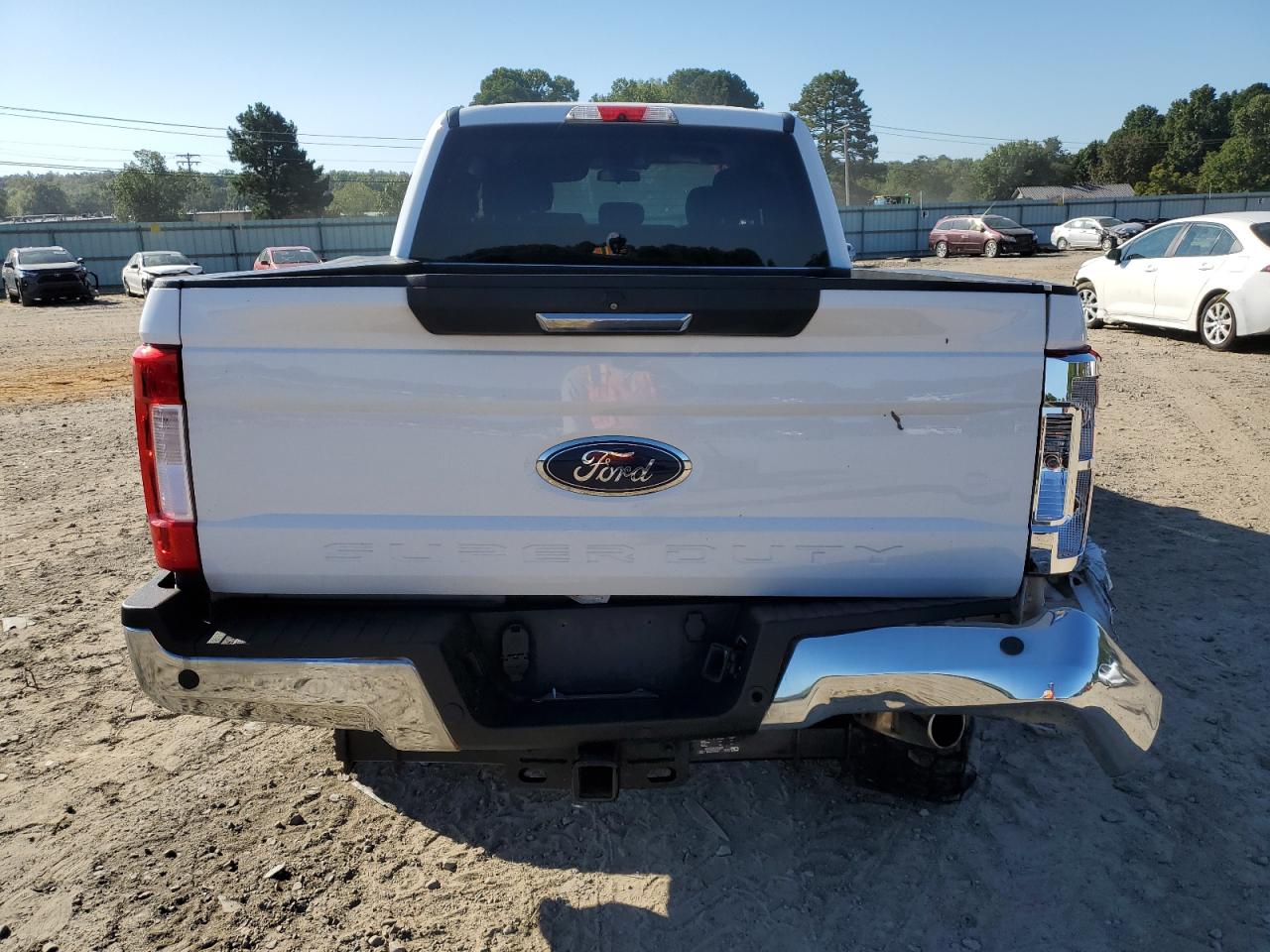 2018 Ford F250 Super Duty VIN: 1FT7W2B66JEC77069 Lot: 73129054