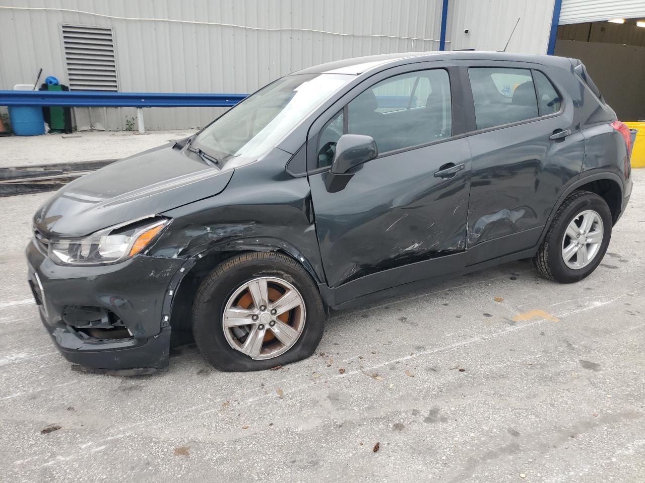 2019 Chevrolet Trax Ls VIN: 3GNCJKSB2KL216479 Lot: 70203684