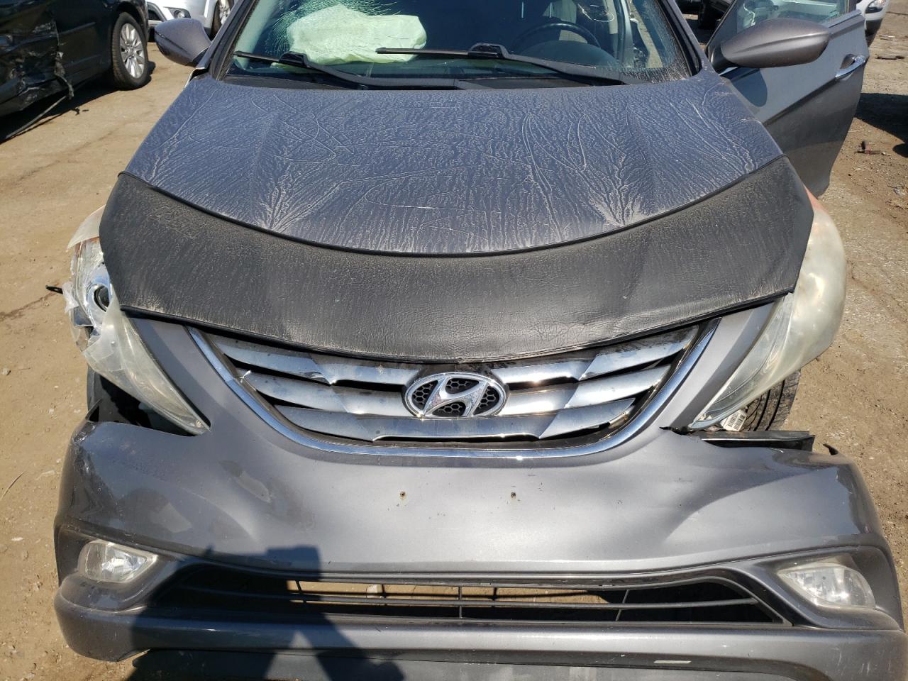 5NPEC4AC3BH067498 2011 Hyundai Sonata Se