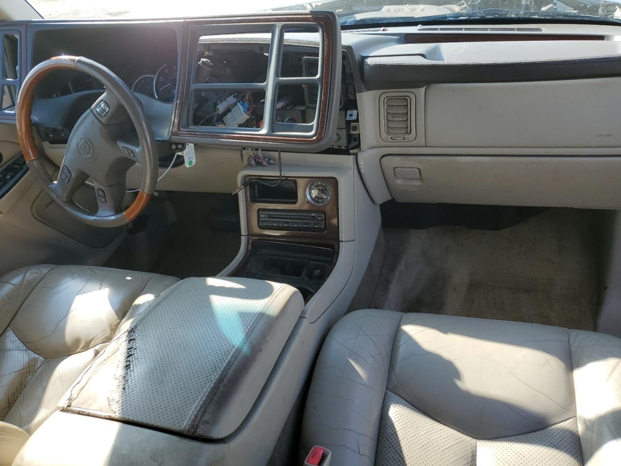 1GYEC63T23R151311 2003 Cadillac Escalade Luxury