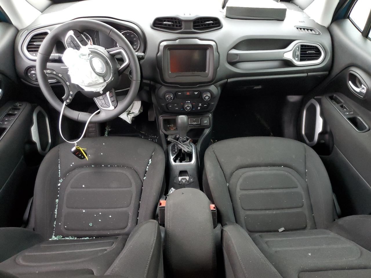 ZACNJABB0KPK88877 2019 Jeep Renegade Latitude