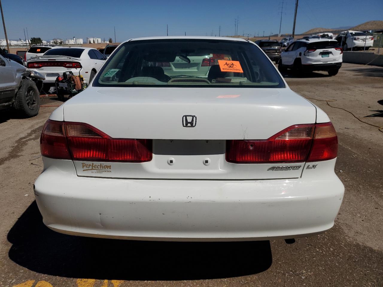 2000 Honda Accord Lx VIN: 1HGCG5540YA020113 Lot: 70016144