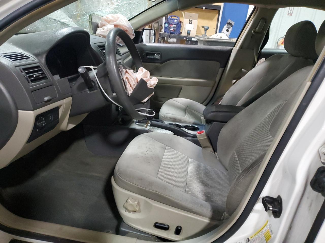 2011 Ford Fusion Se VIN: 3FAHP0HA3BR241362 Lot: 71008504