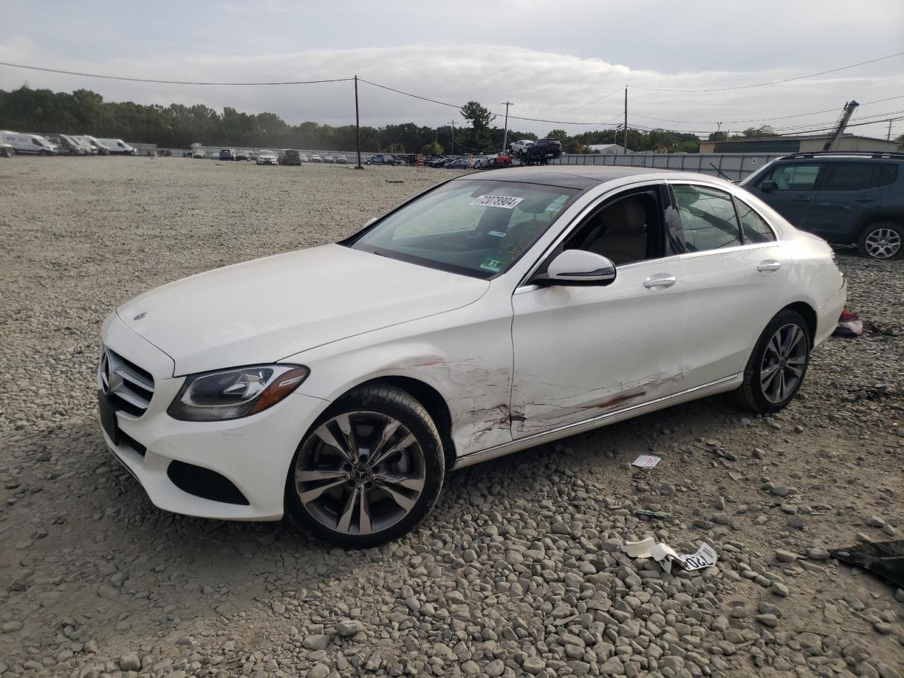 WDDWF4KB8JR392176 2018 MERCEDES-BENZ C CLASS - Image 1